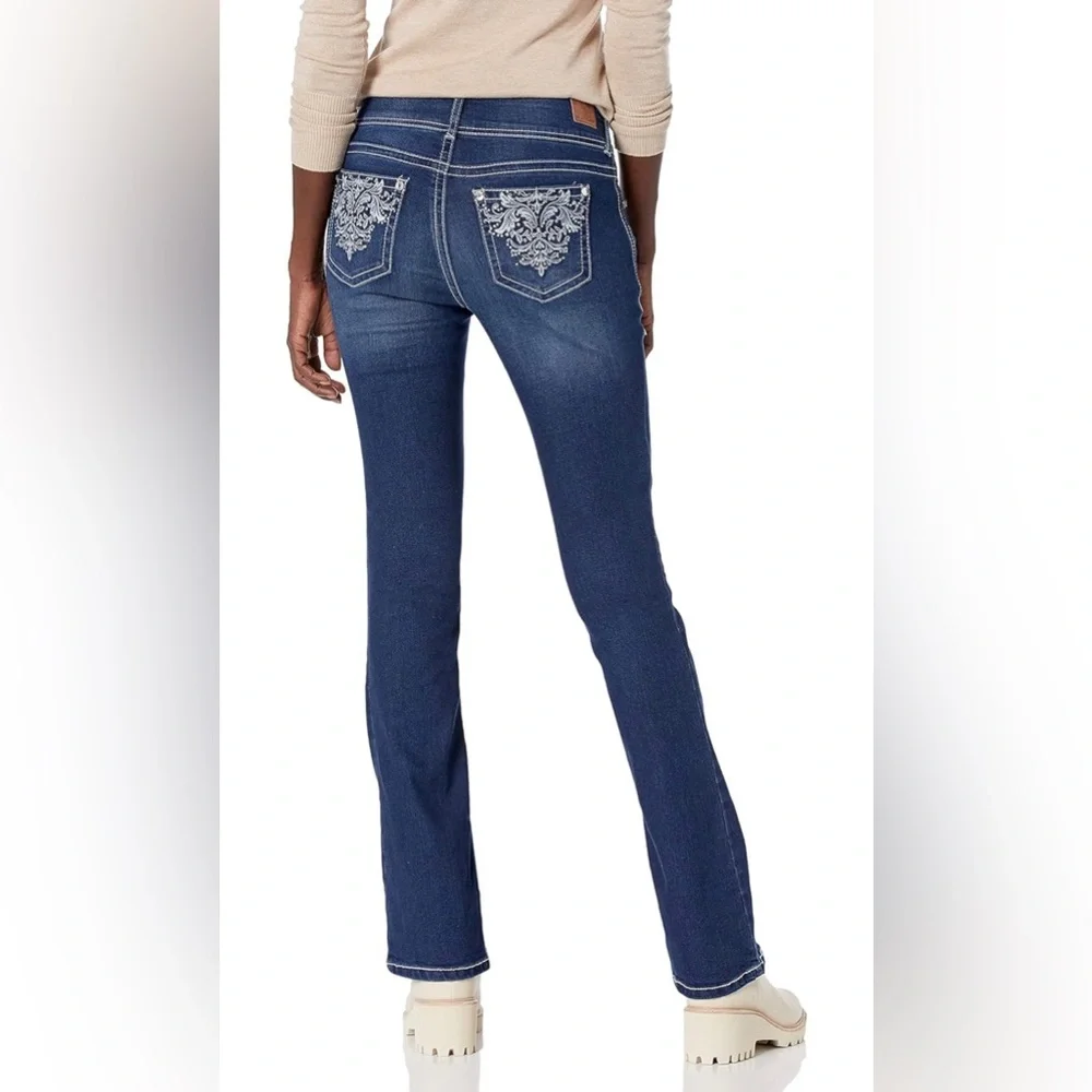 NWT WallFlower Juniors' Luscious Curvy Bootcut Mid-Rise Jeans Size 1 - Picture 2 of 6